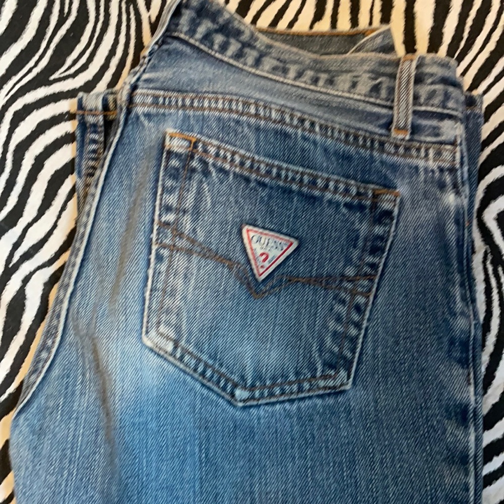 Jrs size 27 Guess Jeans